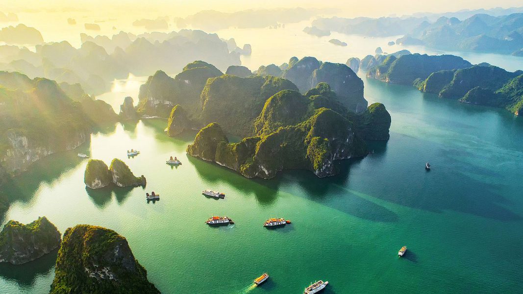 Halong Bay Full Day on Luxury Alova Cruise with Transfer and Lunch14